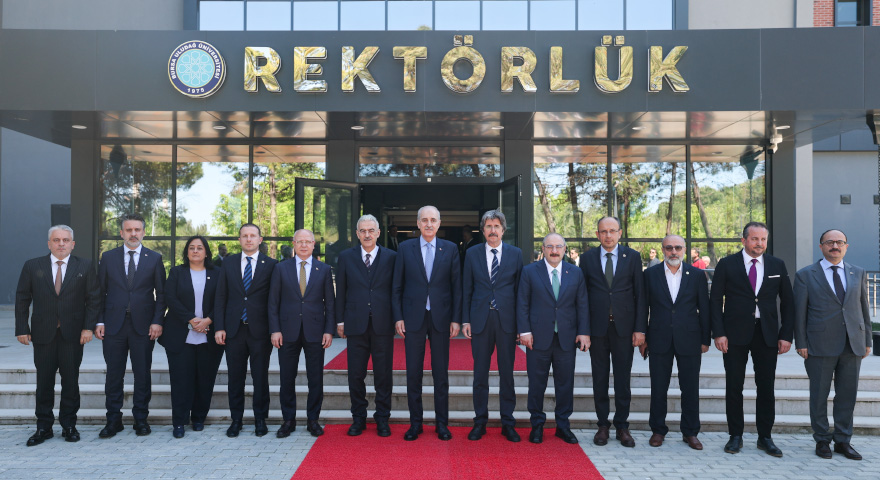 TBMM BAŞKANI KURTULMUŞ, ULUDAĞ ÜNİVERSİTESİ REKTÖRLÜĞÜNÜ ZİYARET ETTİ